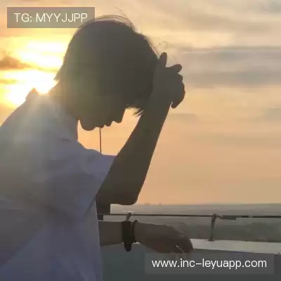 仰冉